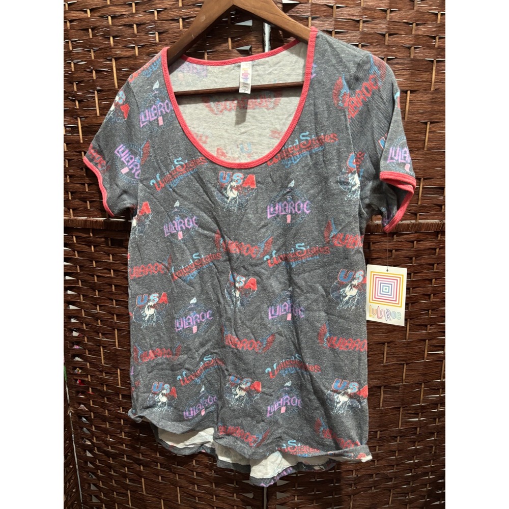 LuLaRoe T-Shirt‎ Top Gray USA United States Patriotic Graphic Print Short Sleeve